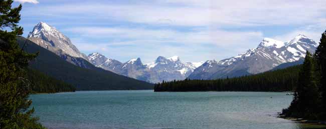 Maligne-Lake-Panorama