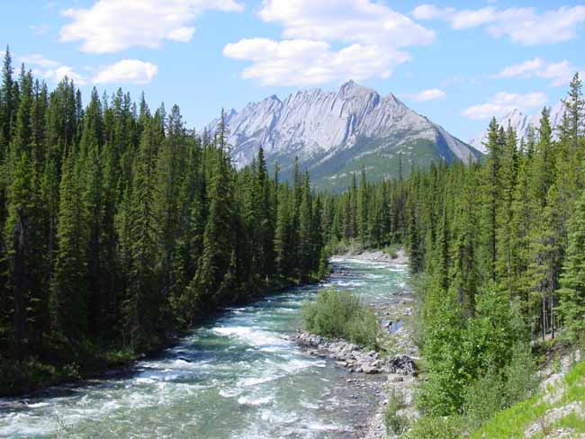 maligne-canyon-01